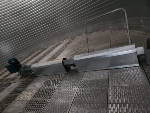Elevador Rosca Varredora