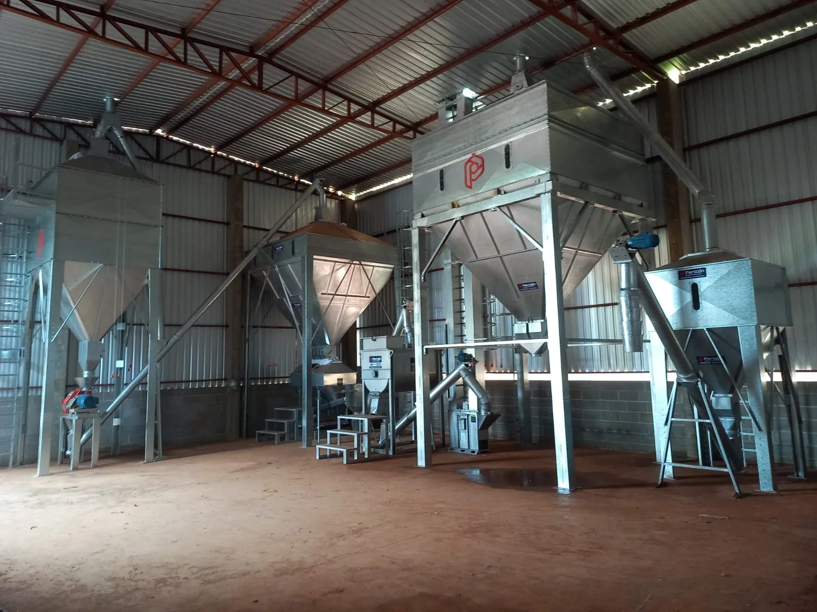 Fábrica de Rações Perozin - Imagem 7