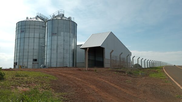 Silo Fundo Plano - Imagem 8